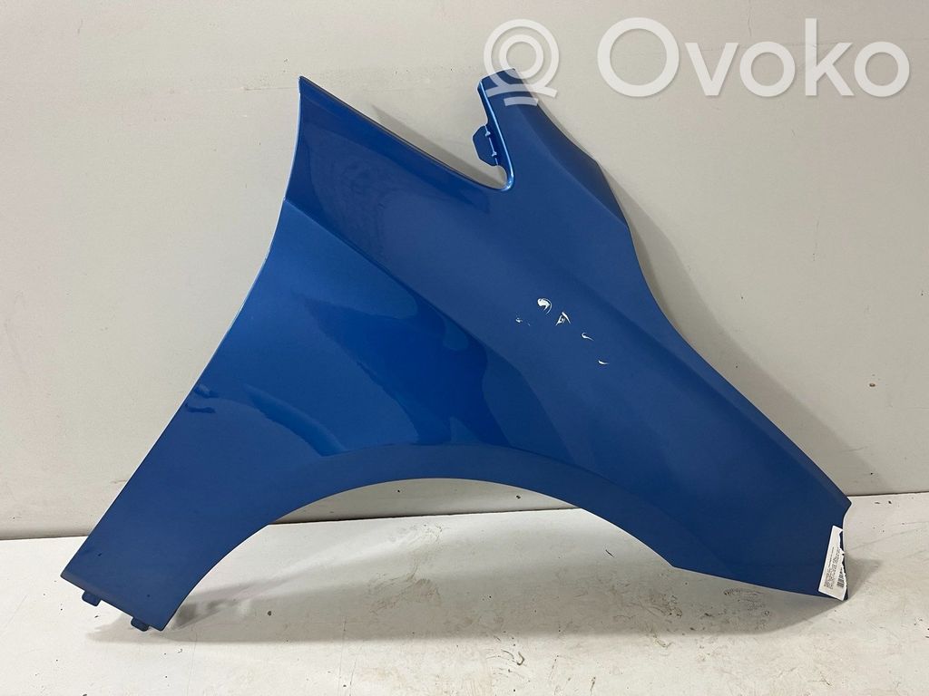 BMW 2 F46 Sparnas 