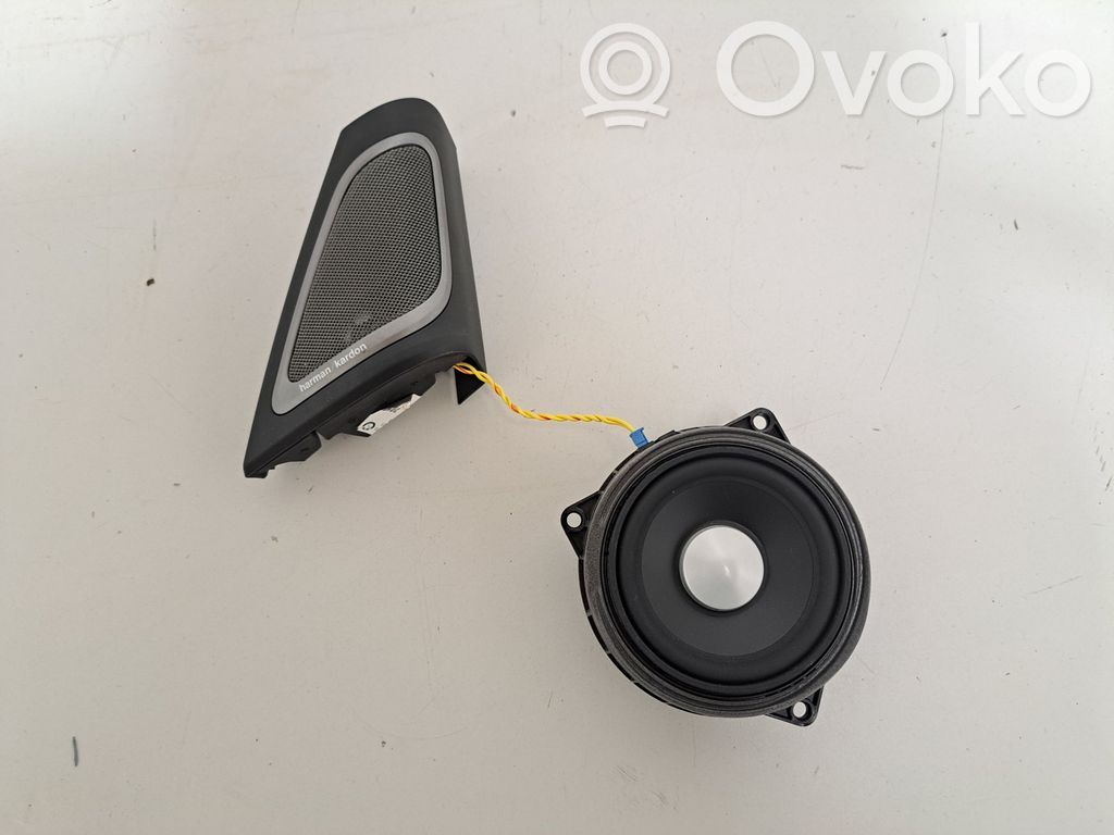 BMW 7 G11 G12 Altavoz de la puerta delantera 