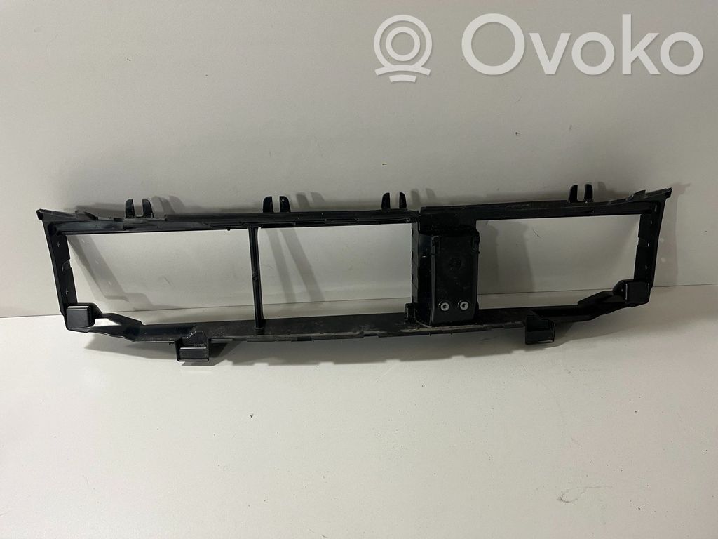 BMW 4 G22 G23 G24 G26 Intercooler air guide/duct channel 