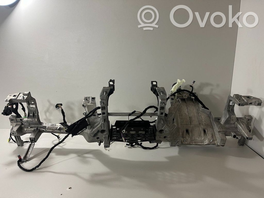 BMW X7 G07 Travesaño/barra de soporte del panel de instrumentos 