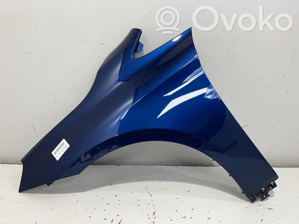 BMW 2 F46 Sparnas 