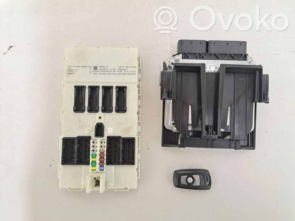 BMW 3 F30 F35 F31 Kit centralina motore ECU e serratura 