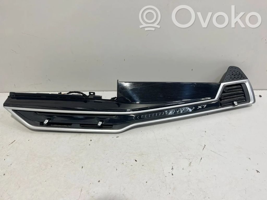 BMW X7 G07 Dashboard glove box trim 