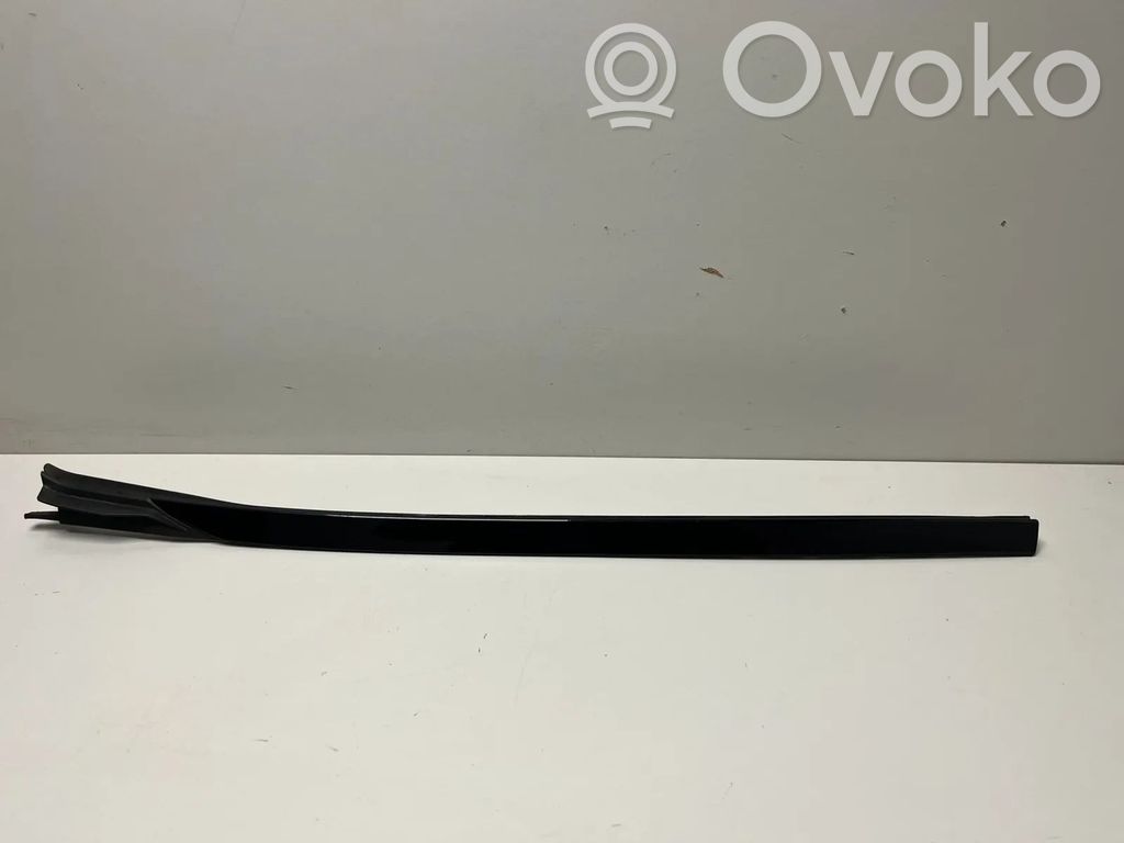 BMW X6 G06 Rivestimento parabrezza 
