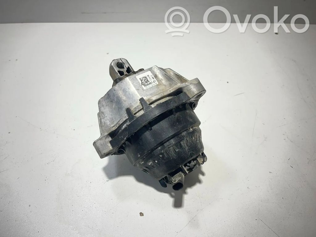 Engine mount bracket   9846461