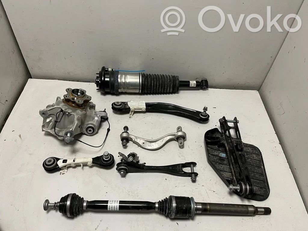 BMW 5 G60 G61 Aizmugurējās piekares montāžas komplekta komplekts 