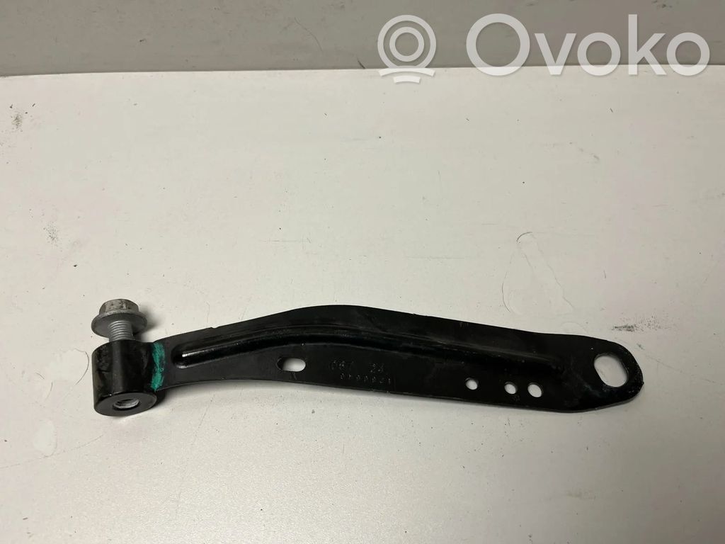 BMW XM Other engine bay part 