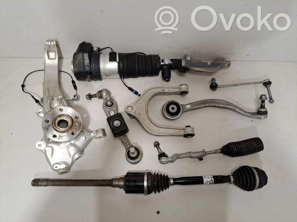 BMW X7 G07 Zawieszenie przednie / Komplet 