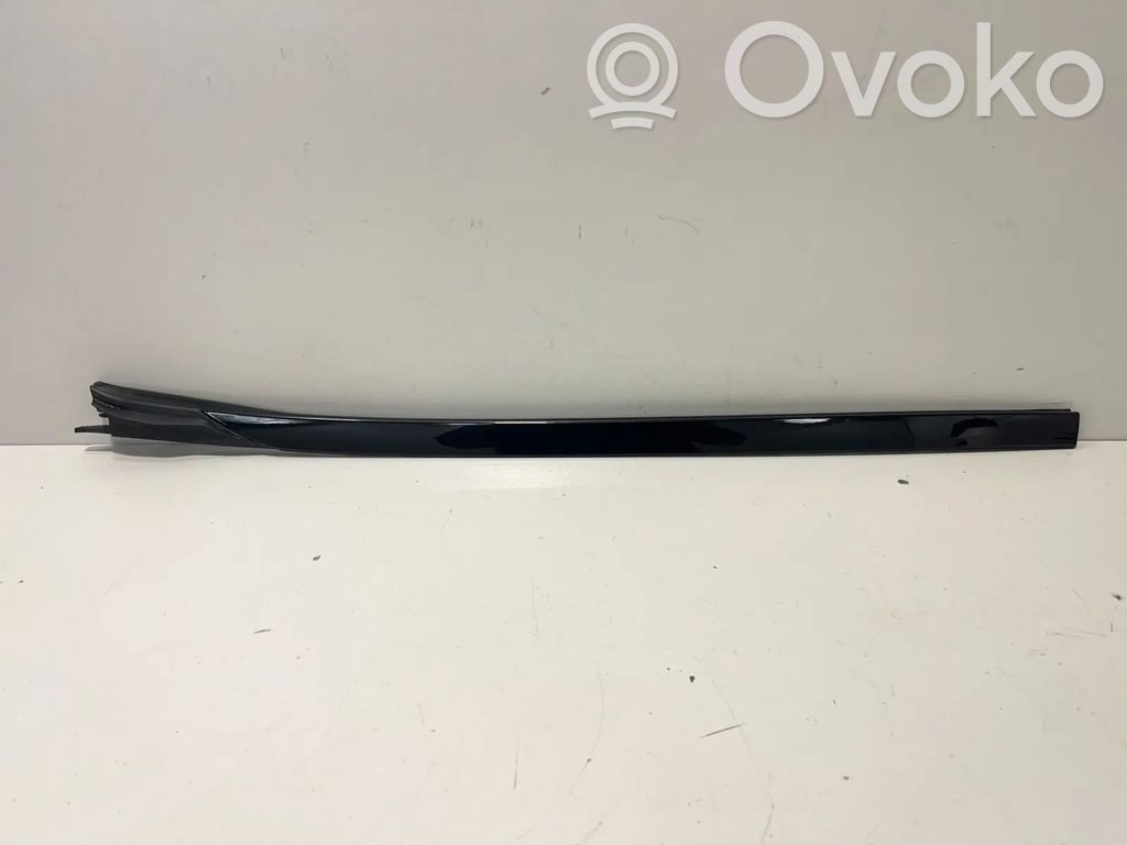 BMW X6 G06 Rivestimento parabrezza 