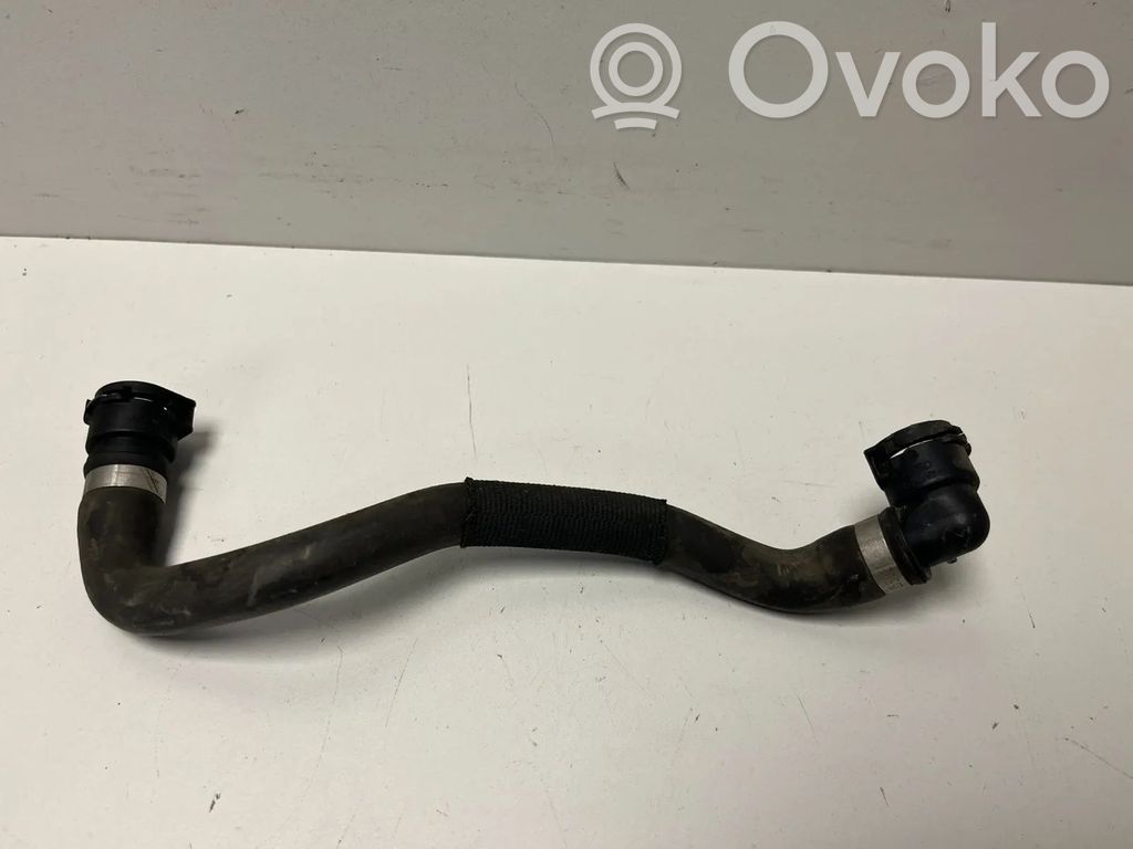 BMW 4 F36 Gran coupe Tubo flessibile del liquido di raffreddamento del motore 