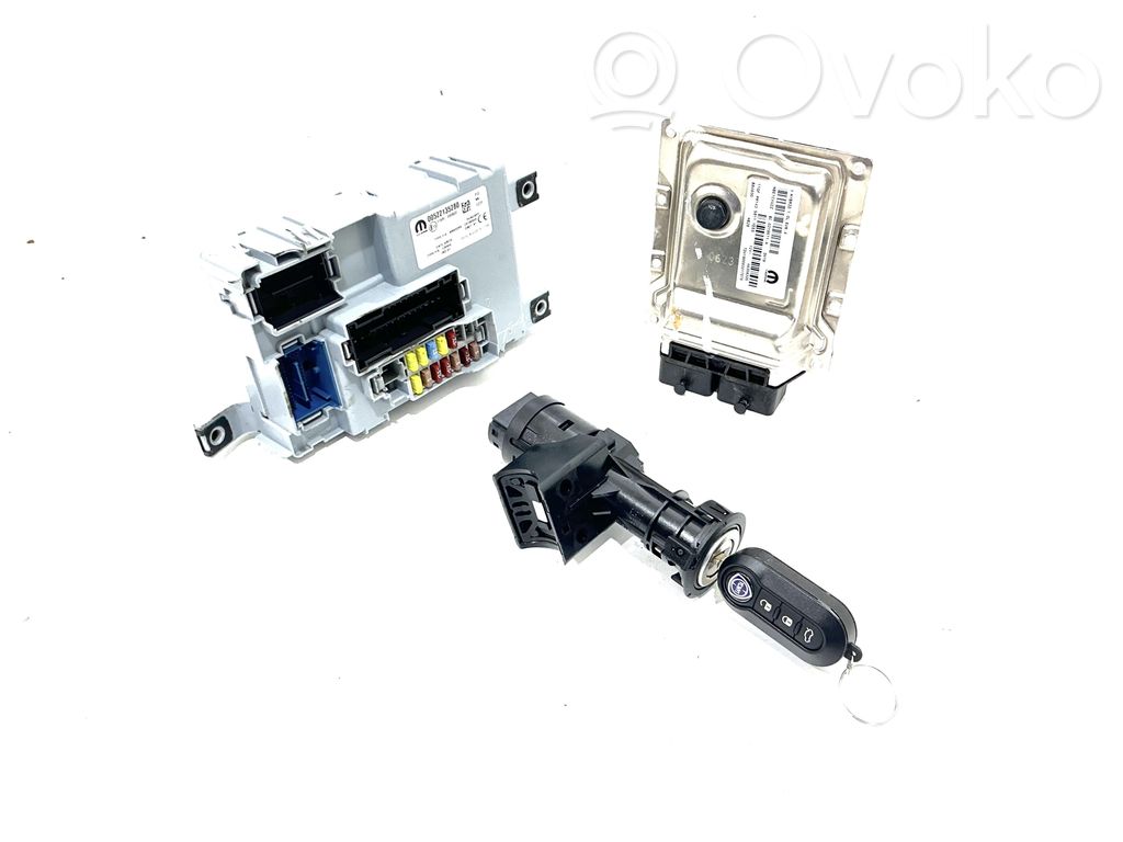 Lancia Ypsilon Engine ECU kit and lock set 