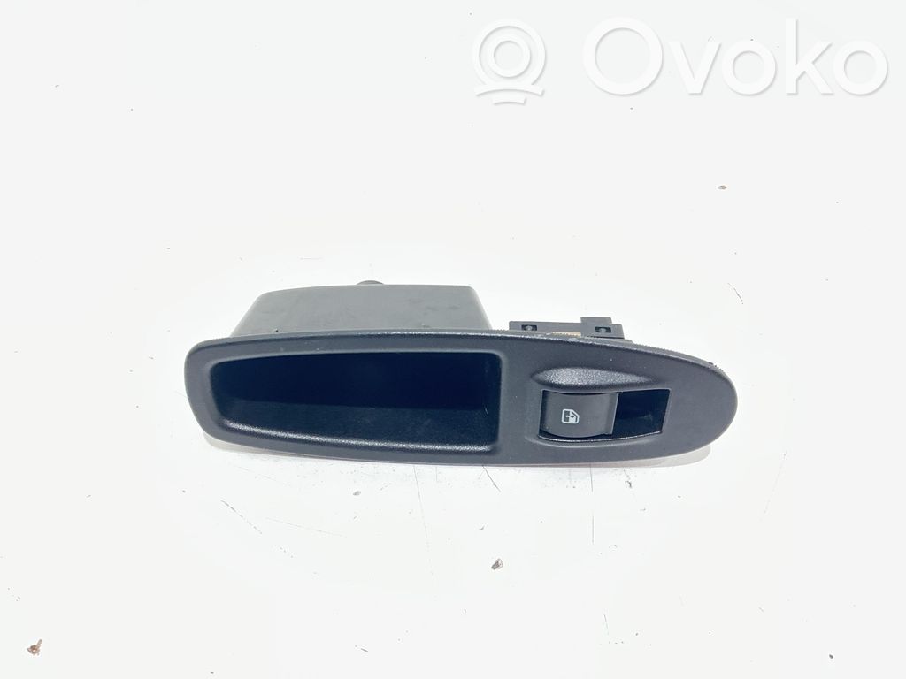 Lancia Ypsilon Electric window control switch 