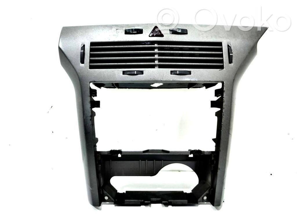 Opel Astra H Conducto de aire del habitáculo 