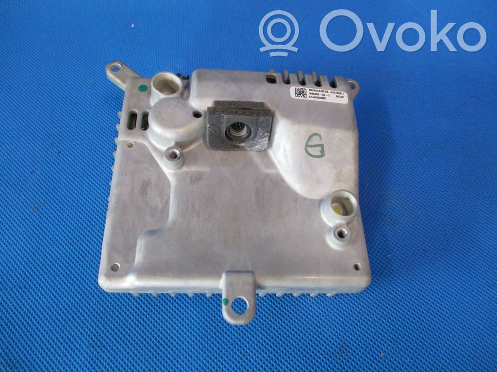 Tesla Model S Windshield/windscreen camera 