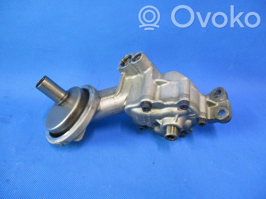 Audi A5 8T 8F Pompe à huile 