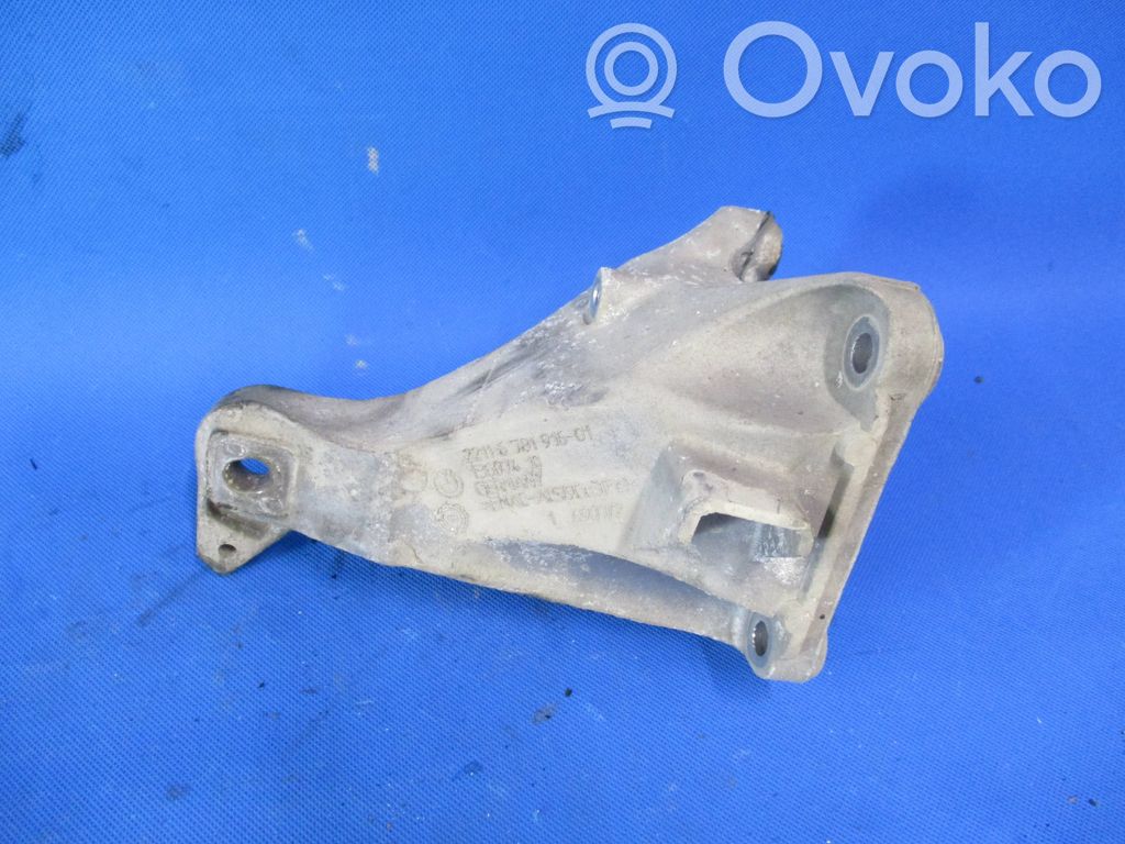 BMW 3 E90 E91 Engine mounting bracket 