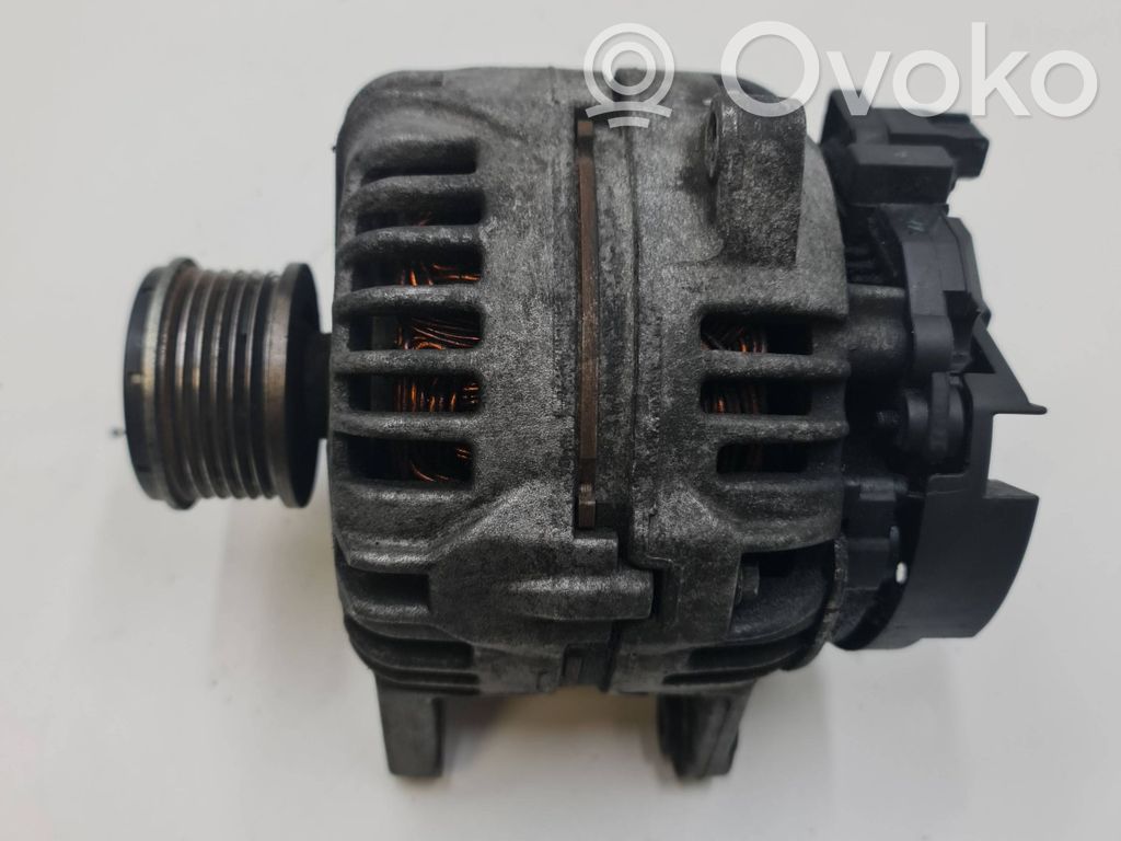 Renault Clio III Ģenerators 