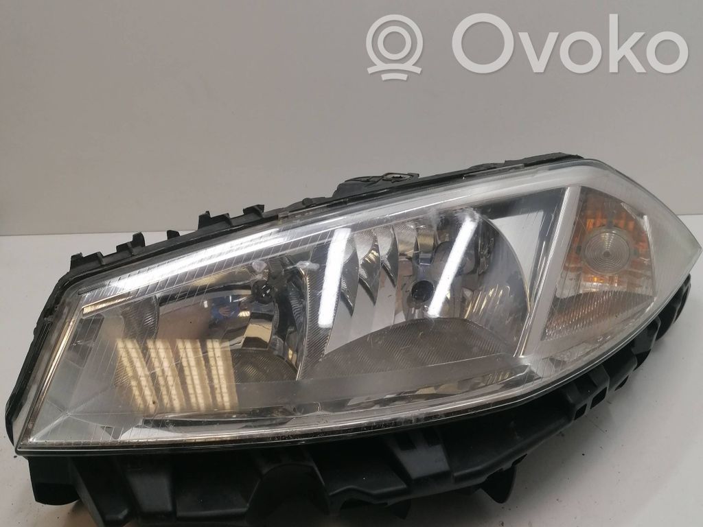 Renault Megane II Scheinwerfer 
