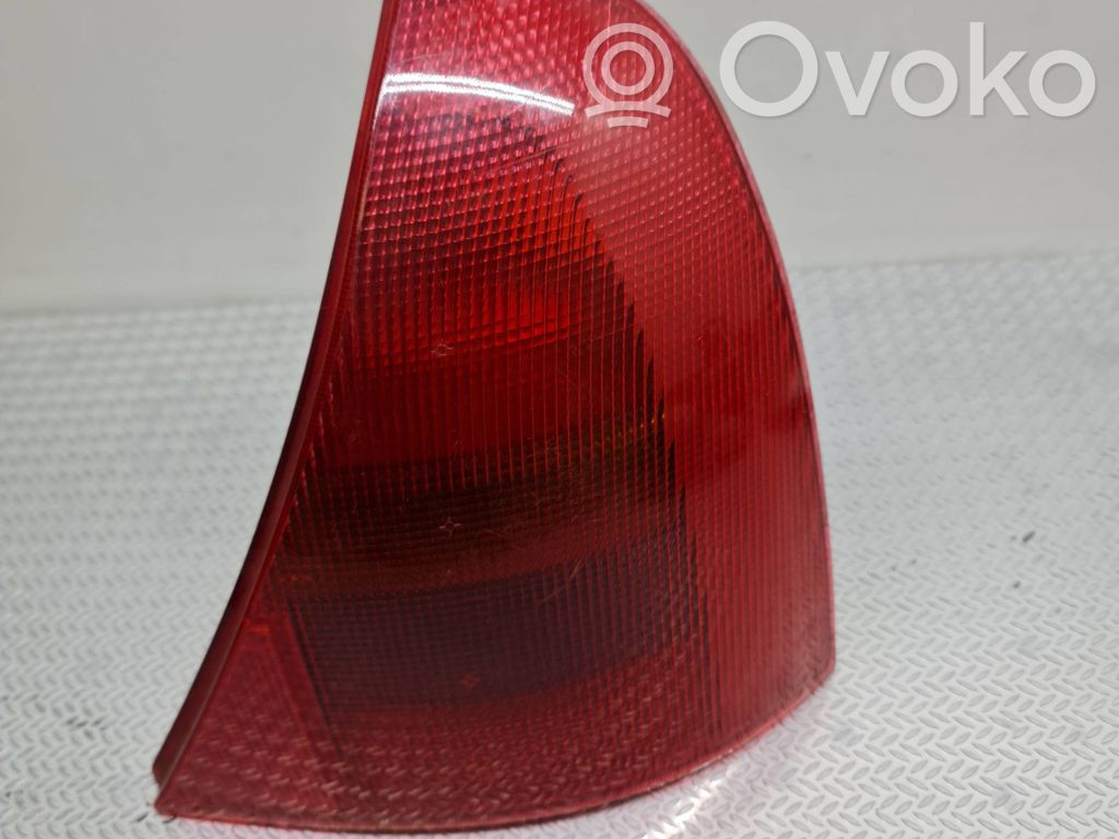 Renault Clio II Rear/tail lights 