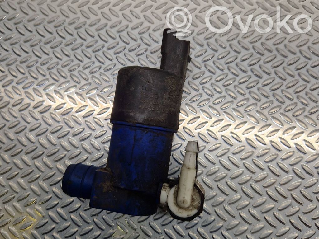 Peugeot 607 Pompa spryskiwacza szyby przedniej / czołowej 