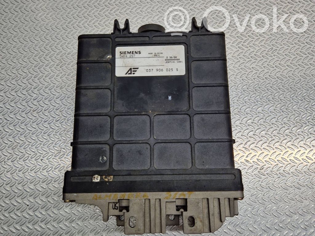 Volkswagen Sharan Engine control unit/module 