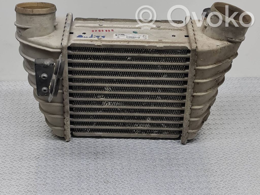 Audi TT Mk1 Interkūlerio radiatorius 