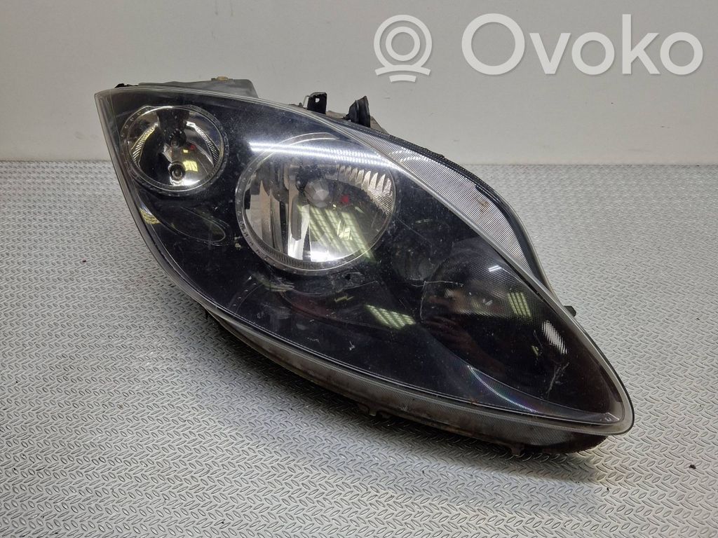 Seat Altea Lampa przednia 
