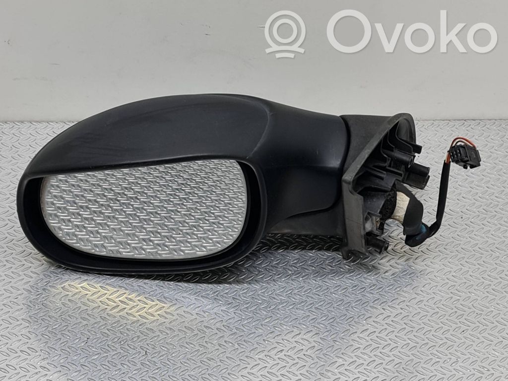 Citroen C3 Elektryczne lusterko boczne drzwi przednich 