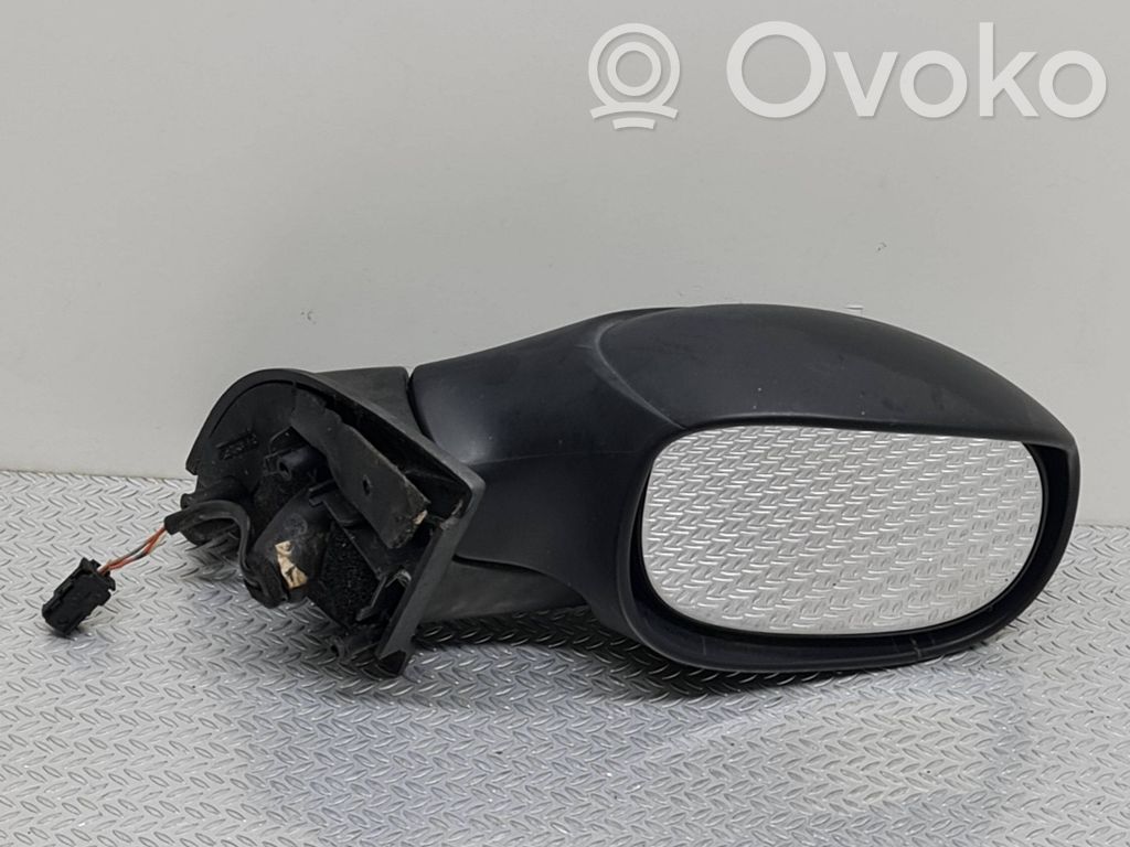 Citroen C3 Front door electric wing mirror 
