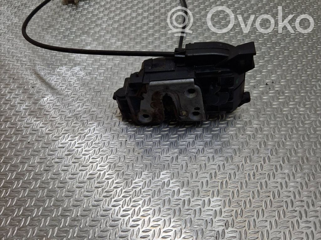 Renault Clio III Galinių durų spyna 