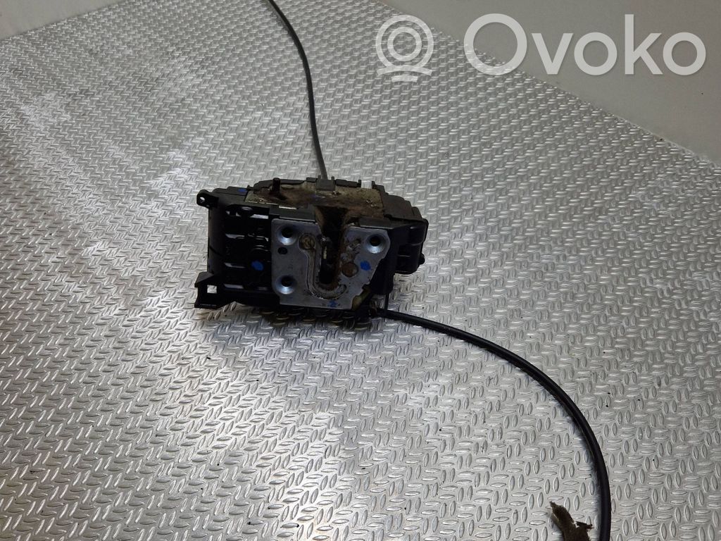 Renault Clio III Galinių durų spyna 