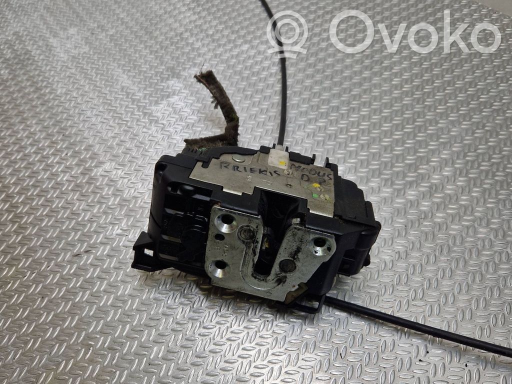 Renault Modus Front door lock 