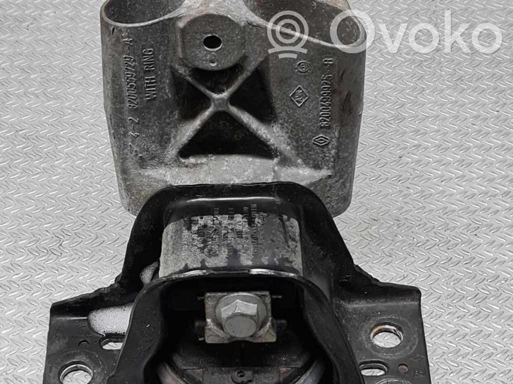 Renault Clio III Engine mount bracket 