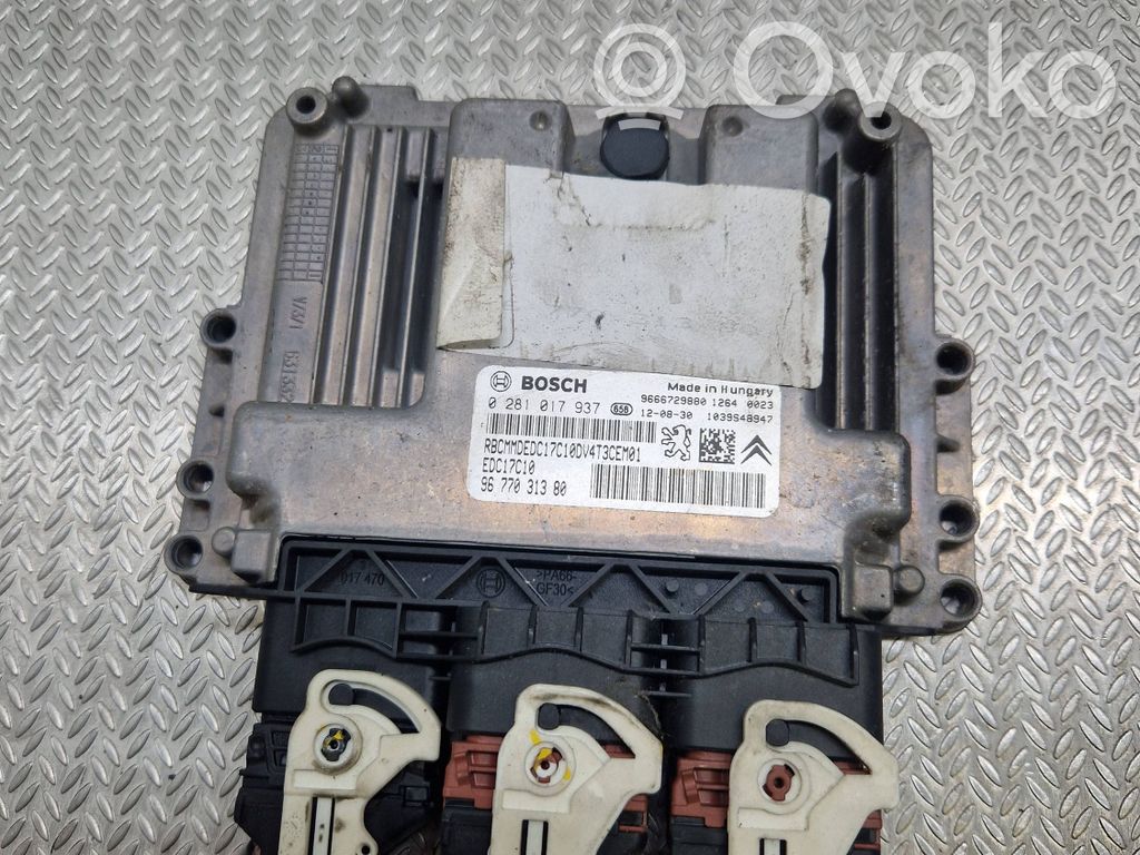 Peugeot 206+ Engine control unit/module 