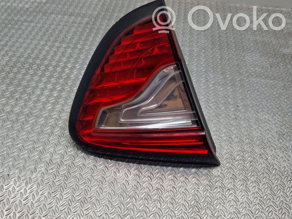 Renault Captur Takaluukun takavalot 