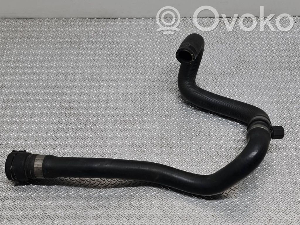 Engine coolant pipe/hose   6902883