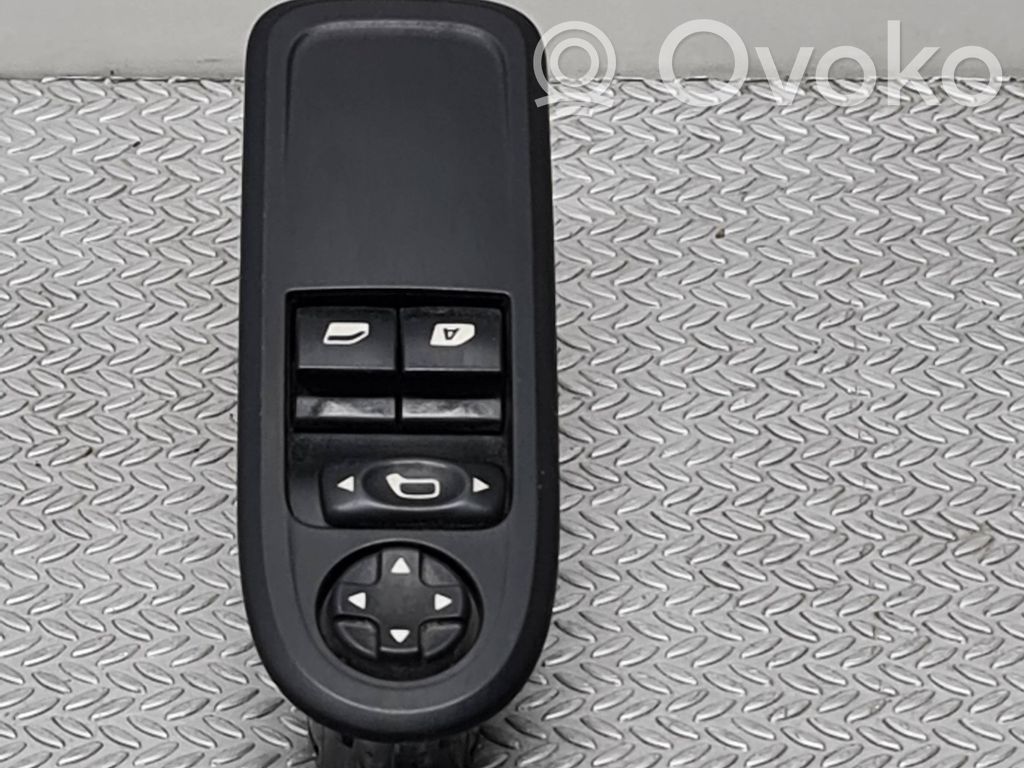 Citroen C3 Electric window control switch 