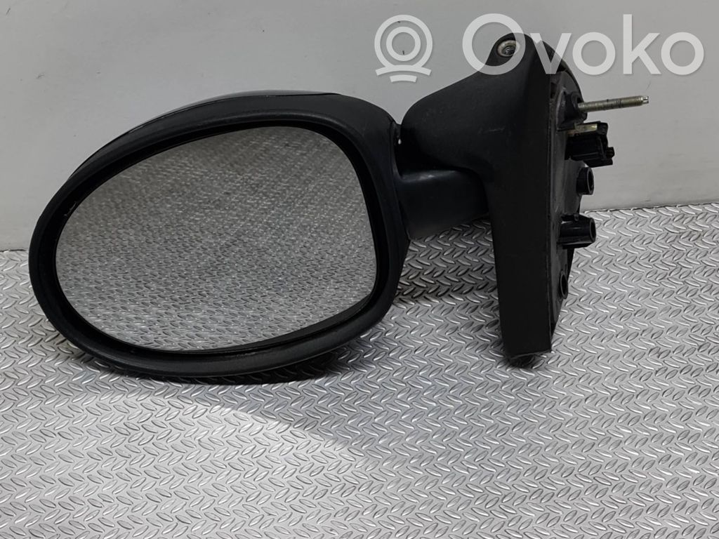 Renault Twingo I Front door electric wing mirror 