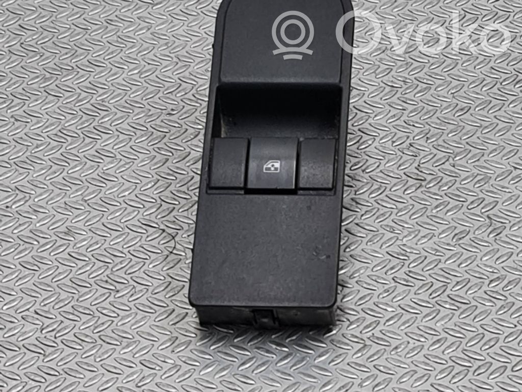 Opel Zafira B Schalter el. Fensterheber 