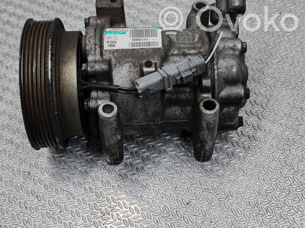 Renault Clio III Air conditioning (A/C) compressor (pump) 