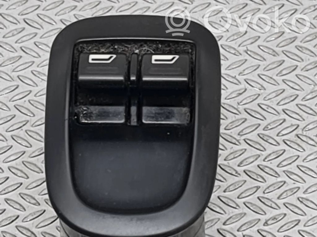 Peugeot 206 Electric window control switch 
