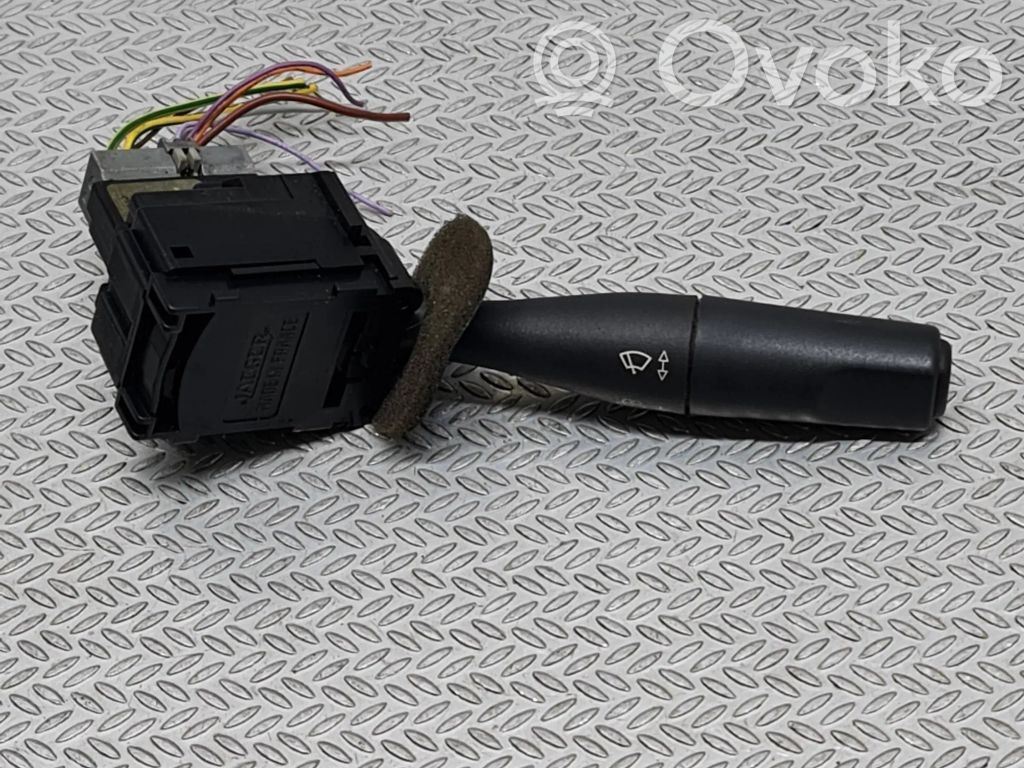 Peugeot 206 Wiper control stalk 