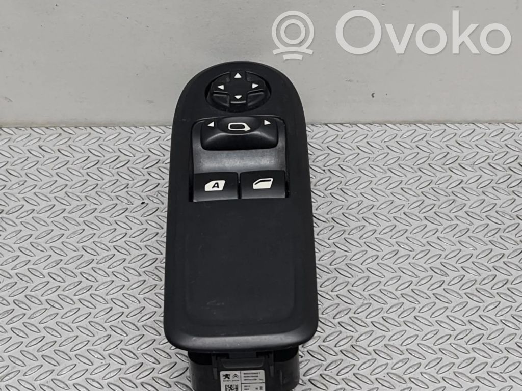 Citroen C3 Electric window control switch 
