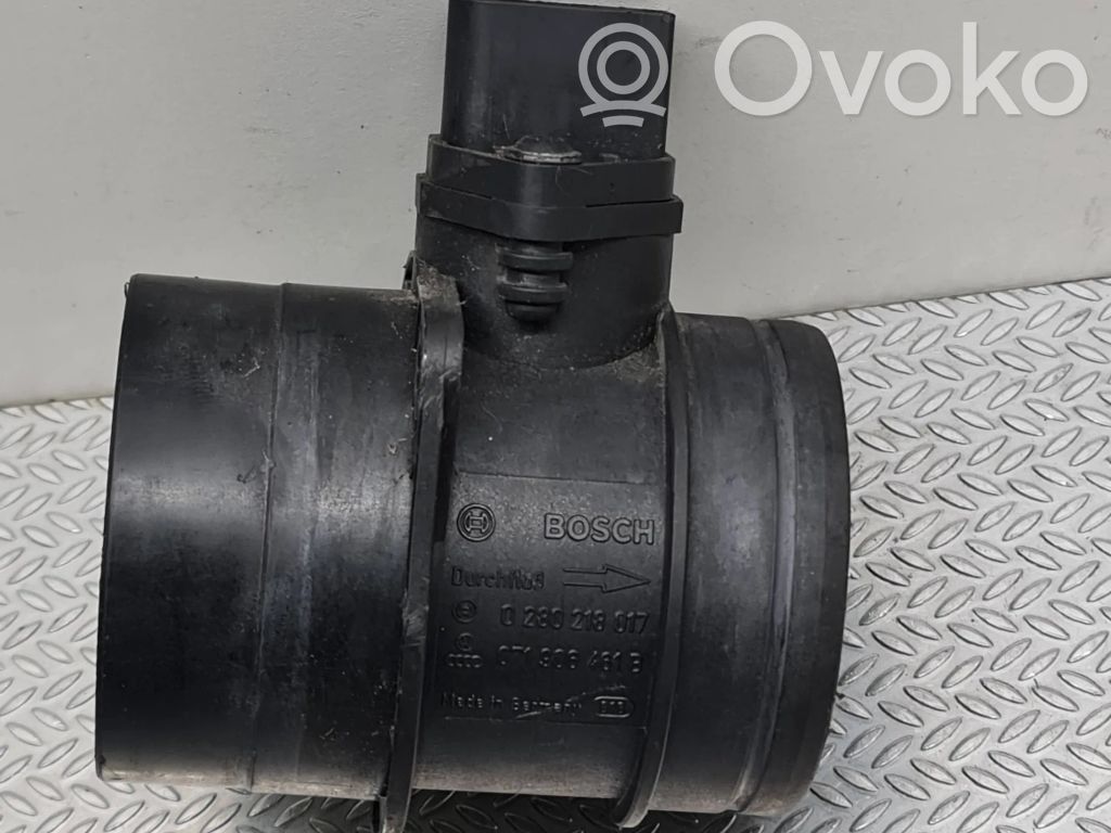 Volkswagen Golf V Mass air flow meter 