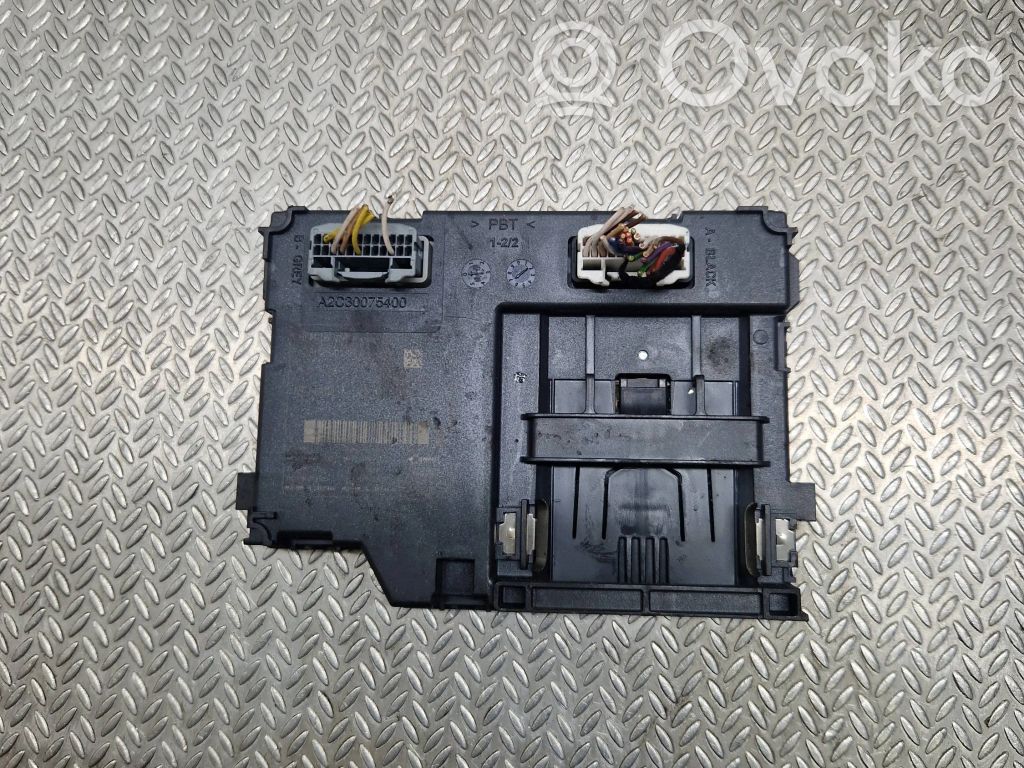 Renault Clio IV Ignition key card reader 