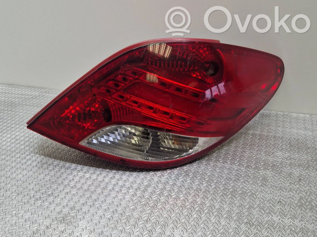 Peugeot 207 Lampa tylna 