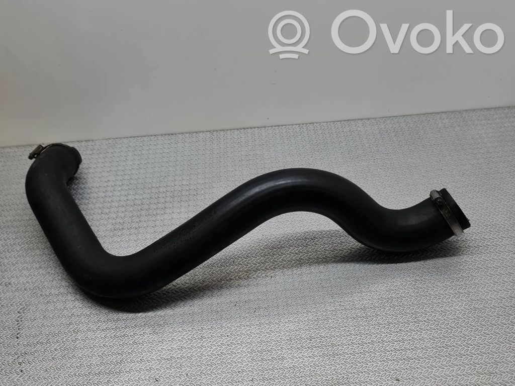 Opel Vivaro Furtun/conductă intercooler 