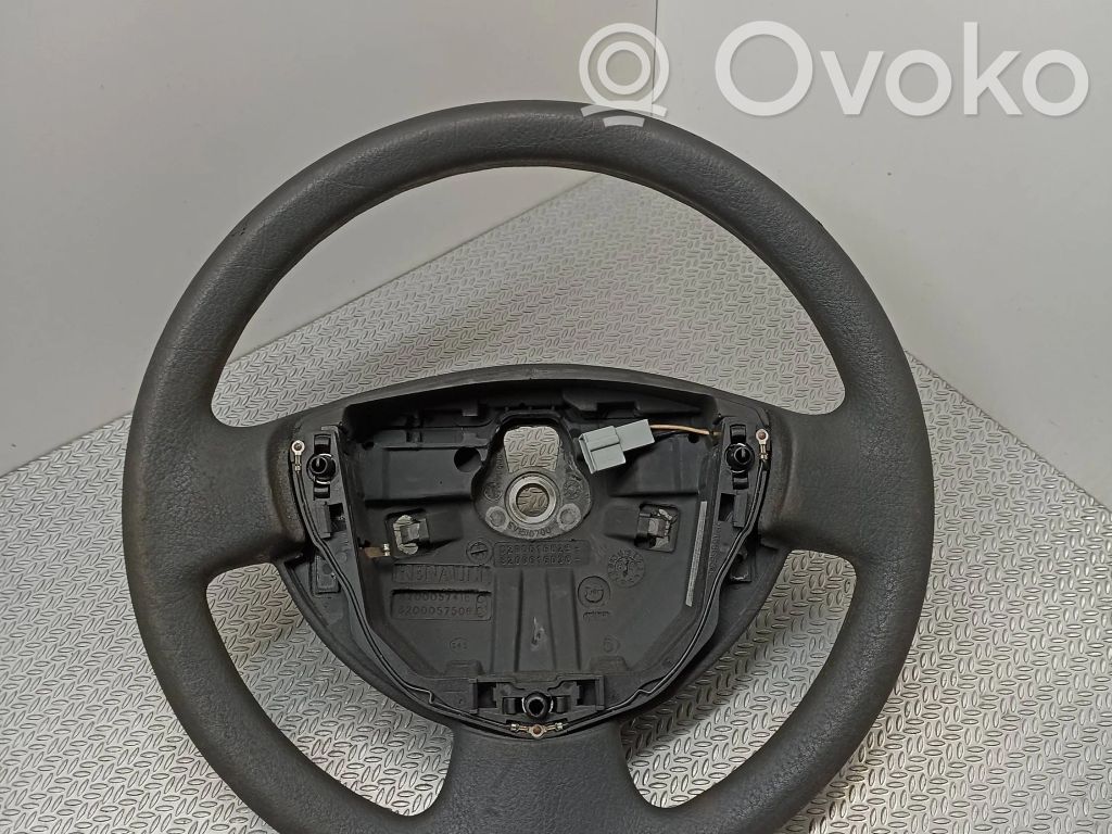 Renault Clio III Steering wheel 