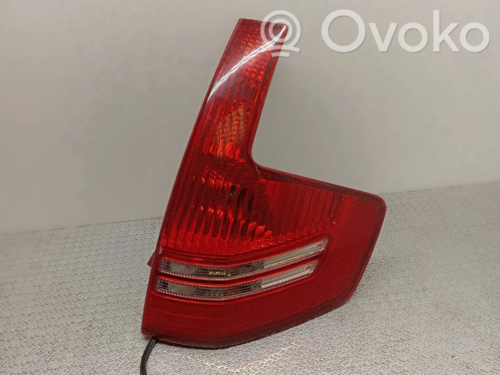Citroen C4 I Aizmugurējais lukturis virsbūvē 
