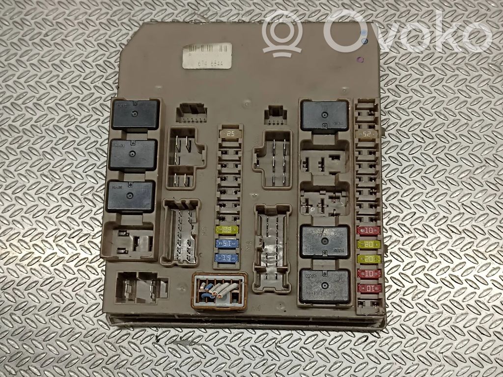 Renault Clio III Fuse module 